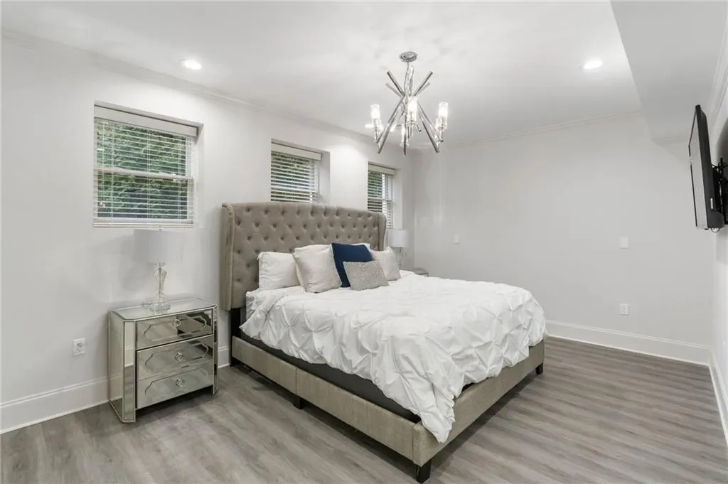 basement guest bedroom