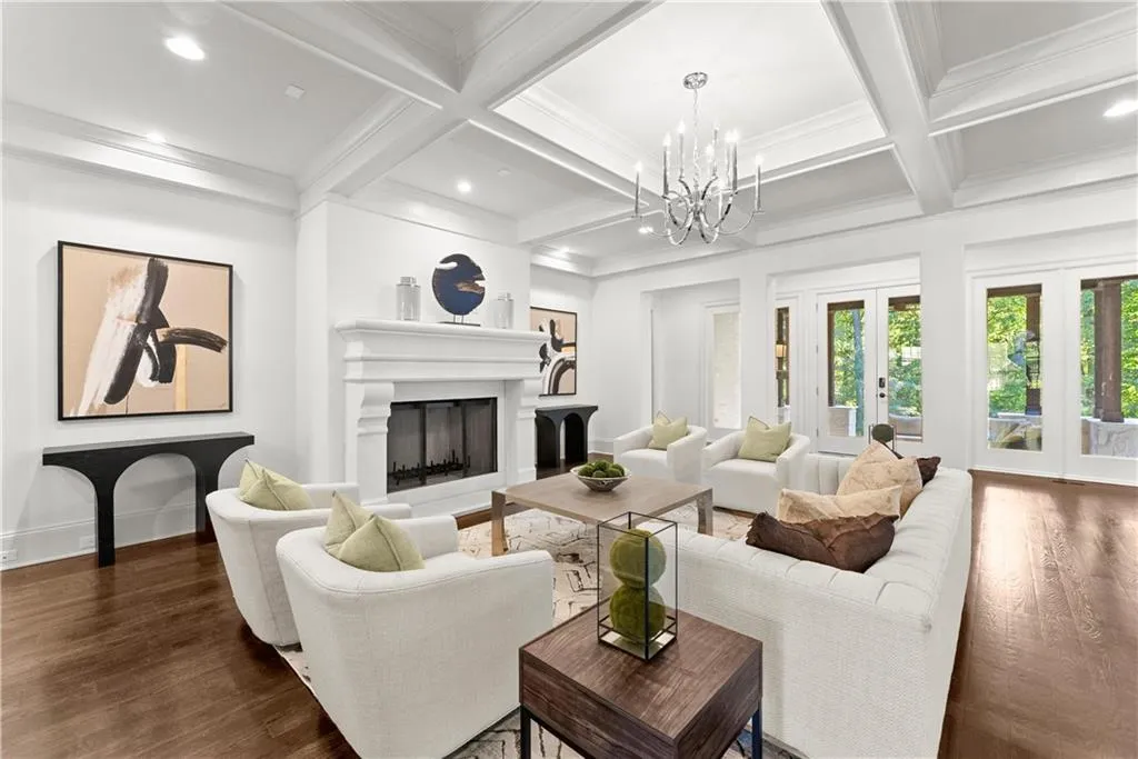 210 Rivermere Way, Sandy Springs, Georgia 30350, 6 Bedrooms Bedrooms, ,5 BathroomsBathrooms,Residential,Sold,210 Rivermere Way,7453388