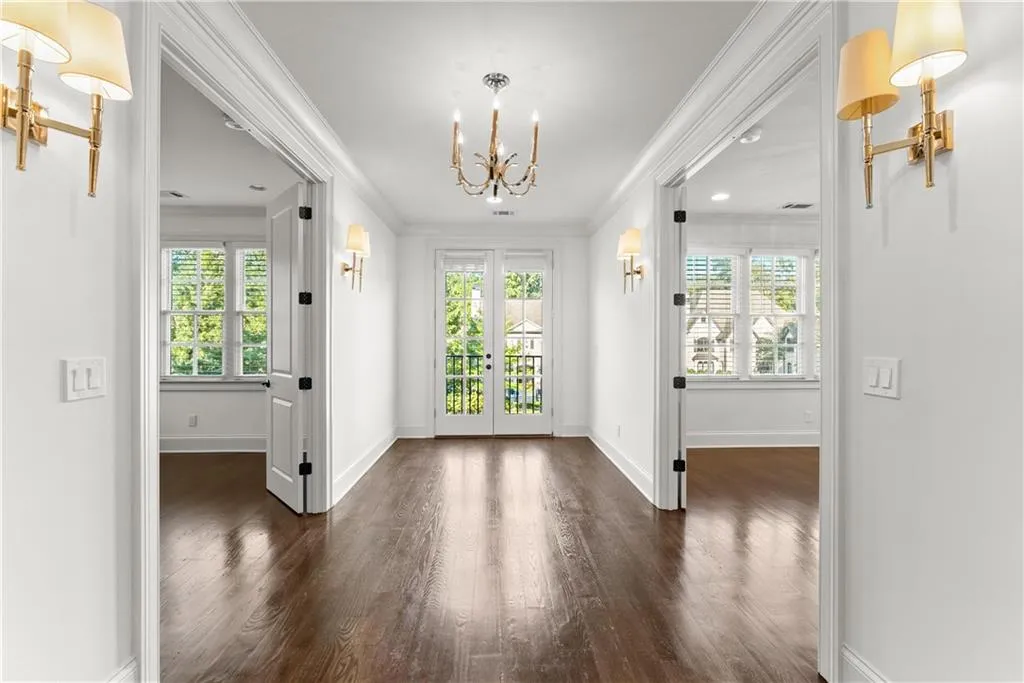 210 Rivermere Way, Sandy Springs, Georgia 30350, 6 Bedrooms Bedrooms, ,5 BathroomsBathrooms,Residential,Sold,210 Rivermere Way,7453388