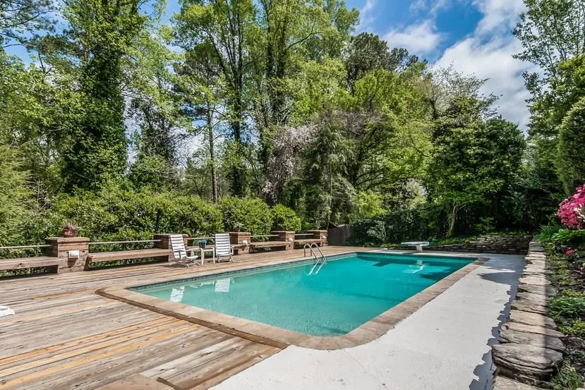 650 Amberidge Trail, Atlanta, Georgia 30328, 3 Bedrooms Bedrooms, ,3 BathroomsBathrooms,Residential,Sold,650 Amberidge Trail,5673147
