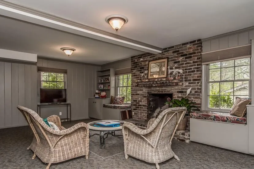 650 Amberidge Trail, Atlanta, Georgia 30328, 3 Bedrooms Bedrooms, ,3 BathroomsBathrooms,Residential,Sold,650 Amberidge Trail,5673147