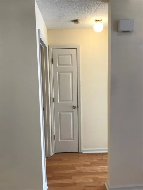 310 Granville Court, Atlanta, Georgia 30328, 2 Bedrooms Bedrooms, ,2 BathroomsBathrooms,Residential,Sold,310 Granville Court,6949981