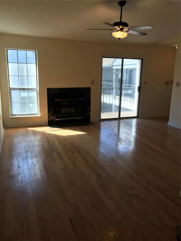 310 Granville Court, Atlanta, Georgia 30328, 2 Bedrooms Bedrooms, ,2 BathroomsBathrooms,Residential,Sold,310 Granville Court,6949981