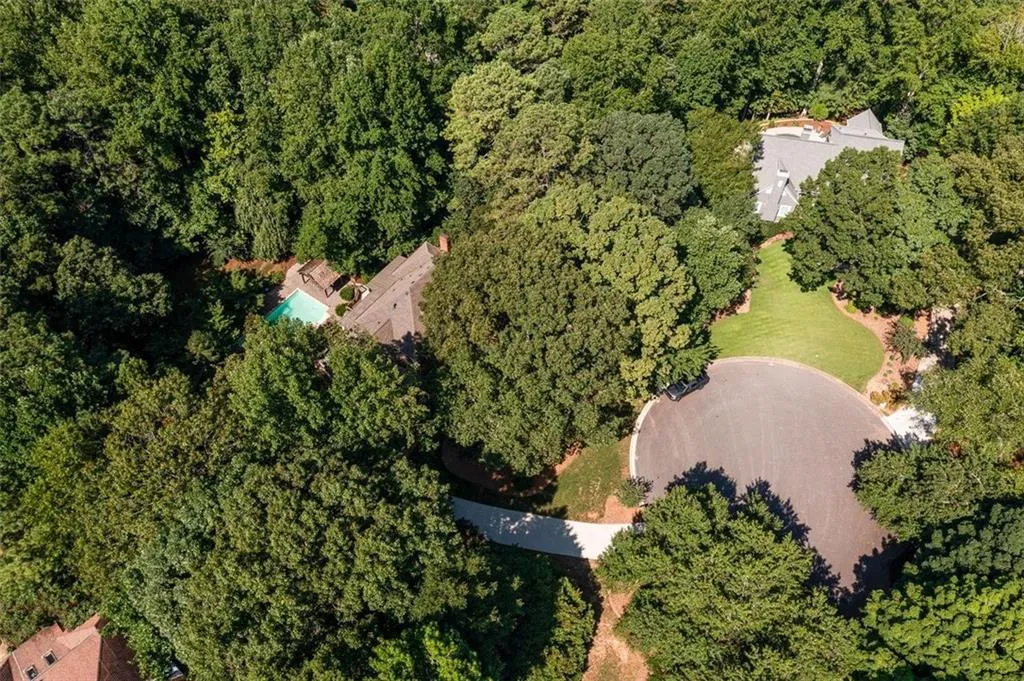 7690 Treeridge Court, Atlanta, Georgia 30350, 5 Bedrooms Bedrooms, ,4 BathroomsBathrooms,Residential,Sold,7690 Treeridge Court,7432799