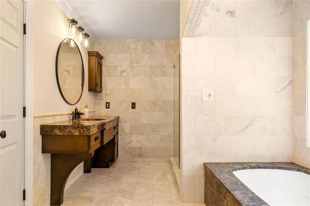 7690 Treeridge Court, Atlanta, Georgia 30350, 5 Bedrooms Bedrooms, ,4 BathroomsBathrooms,Residential,Sold,7690 Treeridge Court,7432799