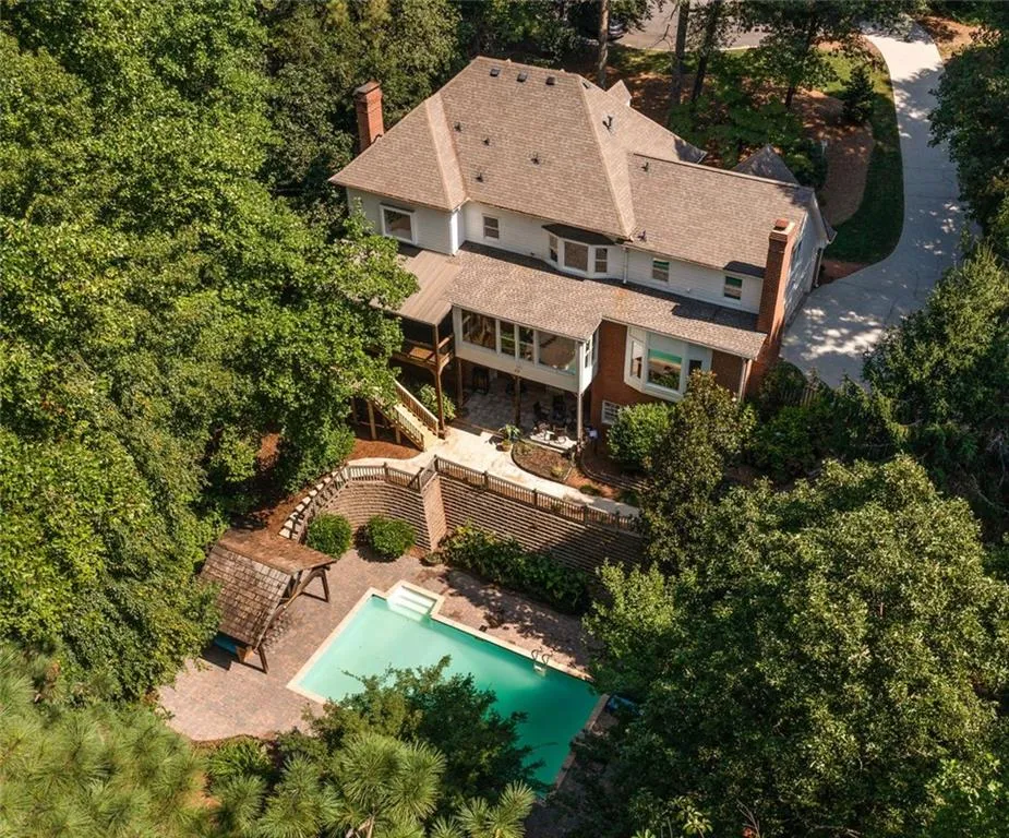 7690 Treeridge Court, Atlanta, Georgia 30350, 5 Bedrooms Bedrooms, ,4 BathroomsBathrooms,Residential,Sold,7690 Treeridge Court,7432799