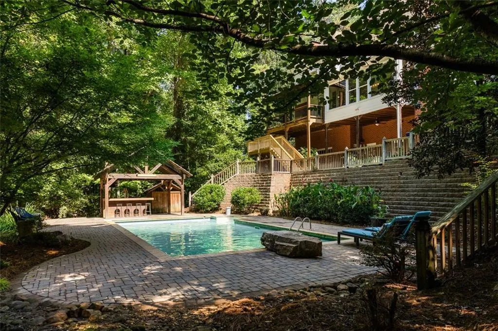 7690 Treeridge Court, Atlanta, Georgia 30350, 5 Bedrooms Bedrooms, ,4 BathroomsBathrooms,Residential,Sold,7690 Treeridge Court,7432799