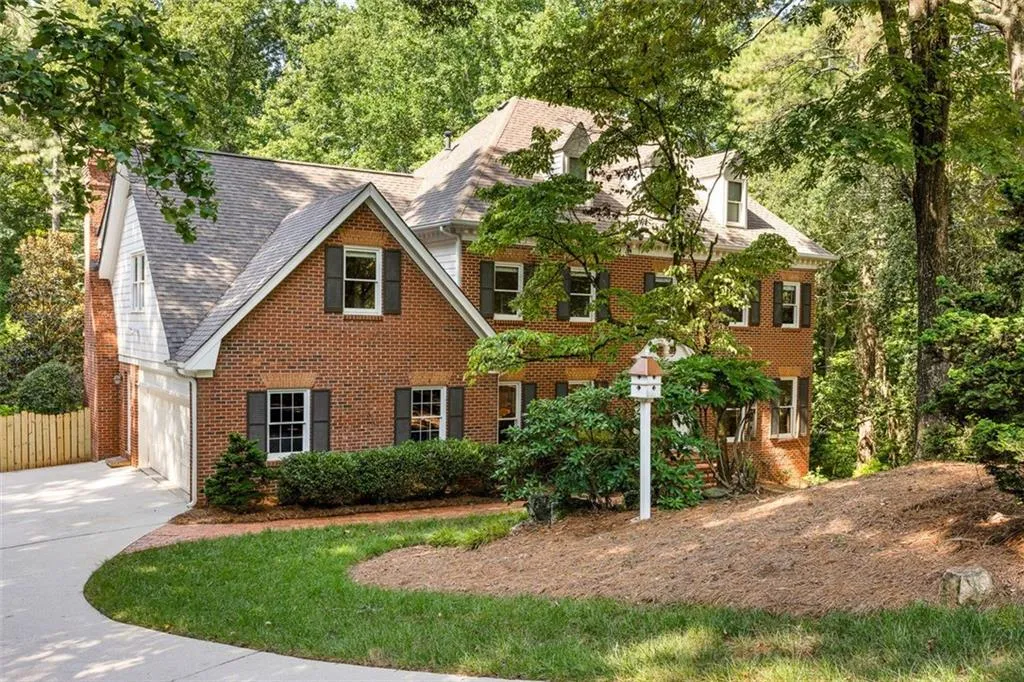 7690 Treeridge Court, Atlanta, Georgia 30350, 5 Bedrooms Bedrooms, ,4 BathroomsBathrooms,Residential,Sold,7690 Treeridge Court,7432799