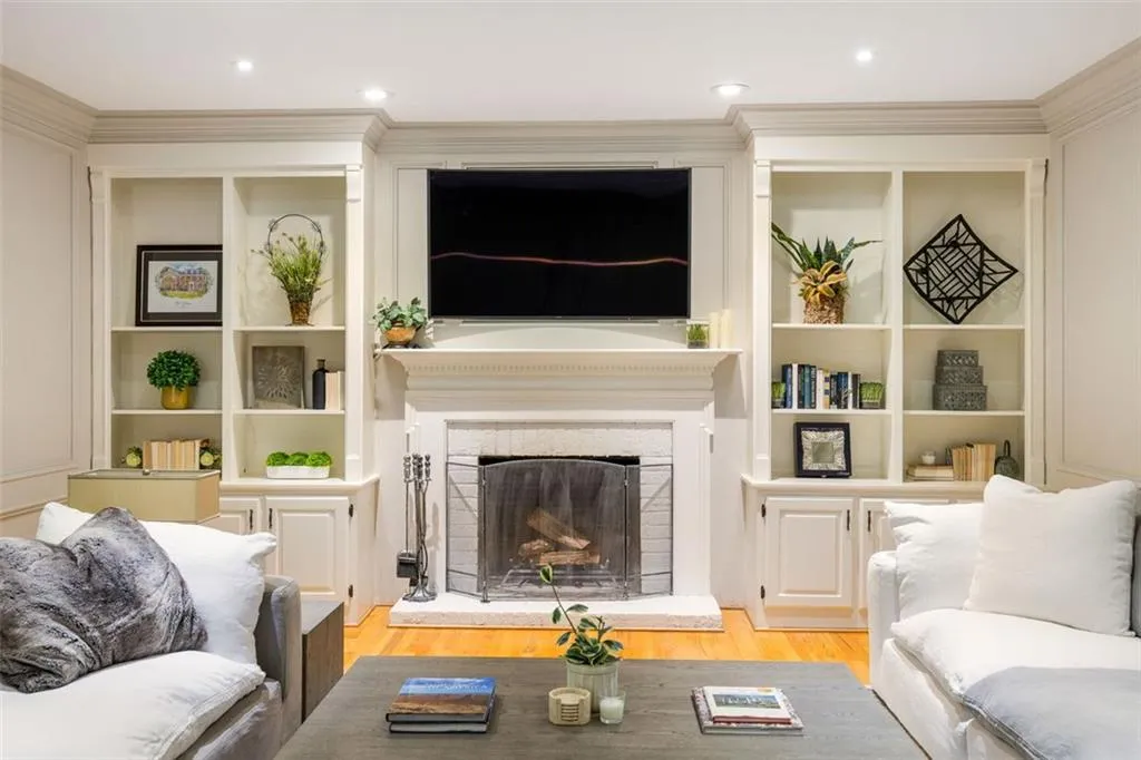 7690 Treeridge Court, Atlanta, Georgia 30350, 5 Bedrooms Bedrooms, ,4 BathroomsBathrooms,Residential,Sold,7690 Treeridge Court,7432799