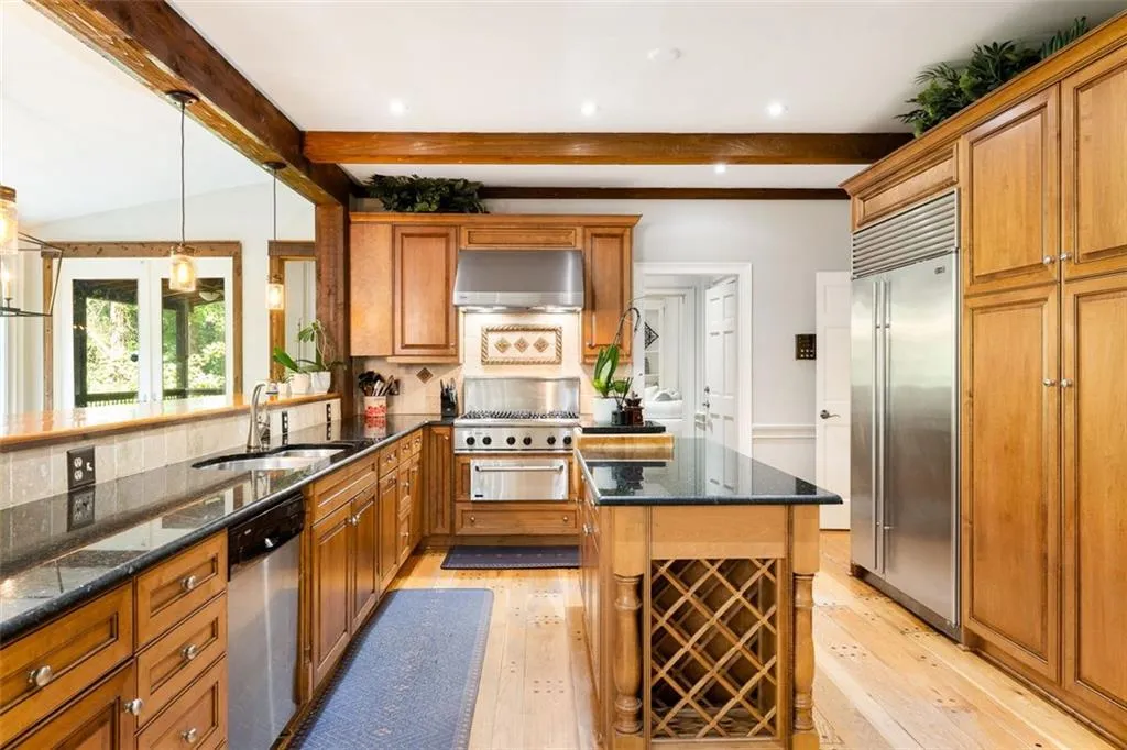 7690 Treeridge Court, Atlanta, Georgia 30350, 5 Bedrooms Bedrooms, ,4 BathroomsBathrooms,Residential,Sold,7690 Treeridge Court,7432799