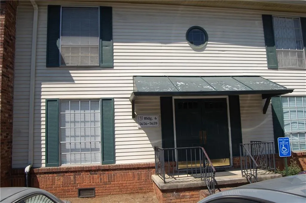 5659 Kingsport Drive Unit 6, Sandy Springs, Georgia 30342, 2 Bedrooms Bedrooms, ,2 BathroomsBathrooms,Residential,Sold,5659 Kingsport Drive Unit 6,6709140 5659 Kingsport Drive Unit 6, Sandy Springs, Georgia 30342, 2 Bedrooms Bedrooms, ,2 BathroomsBathrooms,Residential,Sold,5659 Kingsport Drive Unit 6,6709140