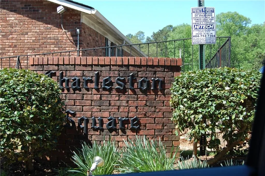 5659 Kingsport Drive Unit 6, Sandy Springs, Georgia 30342, 2 Bedrooms Bedrooms, ,2 BathroomsBathrooms,Residential,Sold,5659 Kingsport Drive Unit 6,6709140 5659 Kingsport Drive Unit 6, Sandy Springs, Georgia 30342, 2 Bedrooms Bedrooms, ,2 BathroomsBathrooms,Residential,Sold,5659 Kingsport Drive Unit 6,6709140