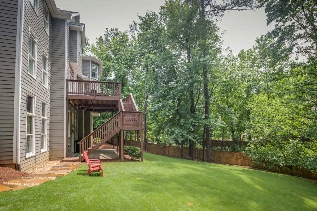 240 Spalding Springs Lane, Sandy Springs, Georgia 30350, 5 Bedrooms Bedrooms, ,4 BathroomsBathrooms,Residential,Sold,240 Spalding Springs Lane,5861645