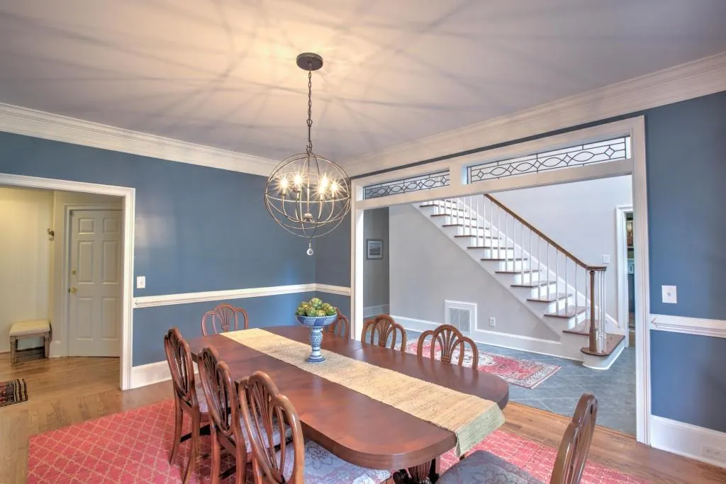 240 Spalding Springs Lane, Sandy Springs, Georgia 30350, 5 Bedrooms Bedrooms, ,4 BathroomsBathrooms,Residential,Sold,240 Spalding Springs Lane,5861645