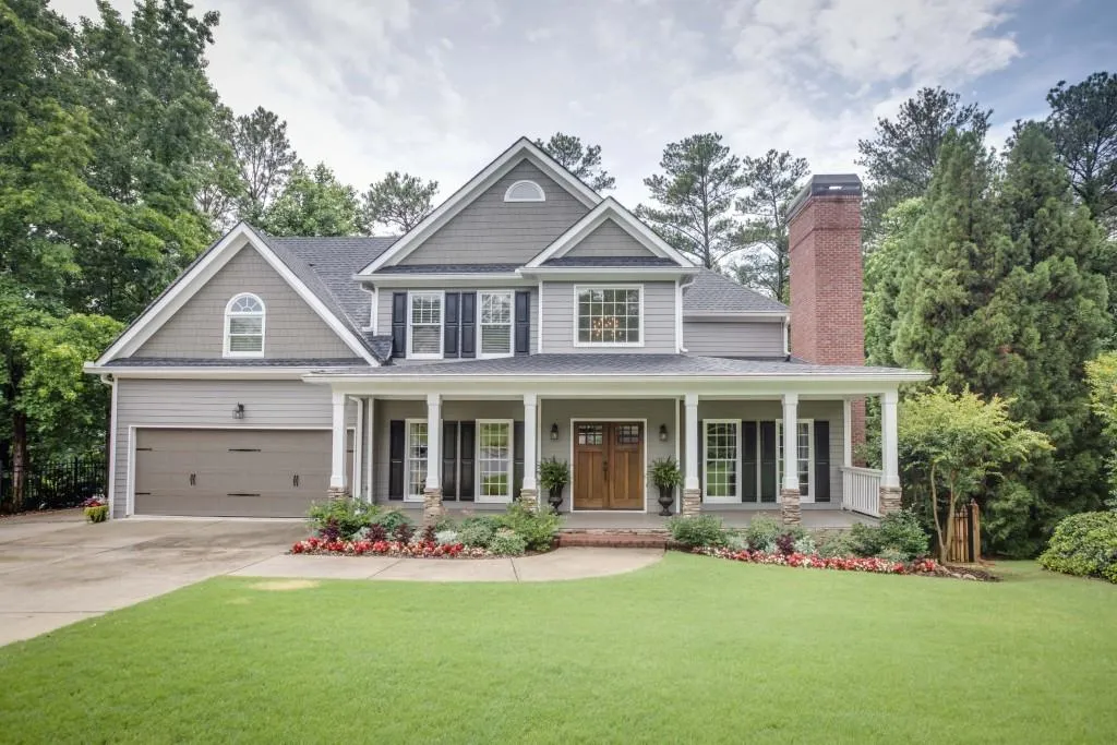 240 Spalding Springs Lane, Sandy Springs, Georgia 30350, 5 Bedrooms Bedrooms, ,4 BathroomsBathrooms,Residential,Sold,240 Spalding Springs Lane,5861645