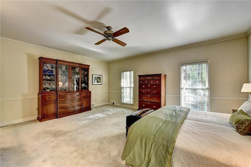 125 Classic Cove, Sandy Springs, Georgia 30350, 5 Bedrooms Bedrooms, ,4 BathroomsBathrooms,Residential,Sold,125 Classic Cove,6072053