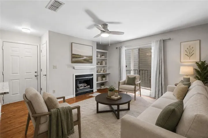 305 Granville Court, Atlanta, Georgia 30328
