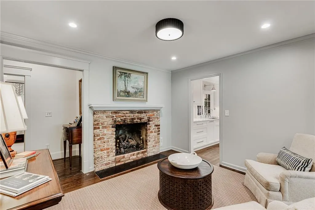 525 Pine Forest Road, Atlanta, Georgia 30342, 4 Bedrooms Bedrooms, ,4 BathroomsBathrooms,Residential,Sold,525 Pine Forest Road,7226069