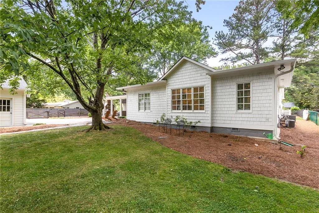 525 Pine Forest Road, Atlanta, Georgia 30342, 4 Bedrooms Bedrooms, ,4 BathroomsBathrooms,Residential,Sold,525 Pine Forest Road,7226069