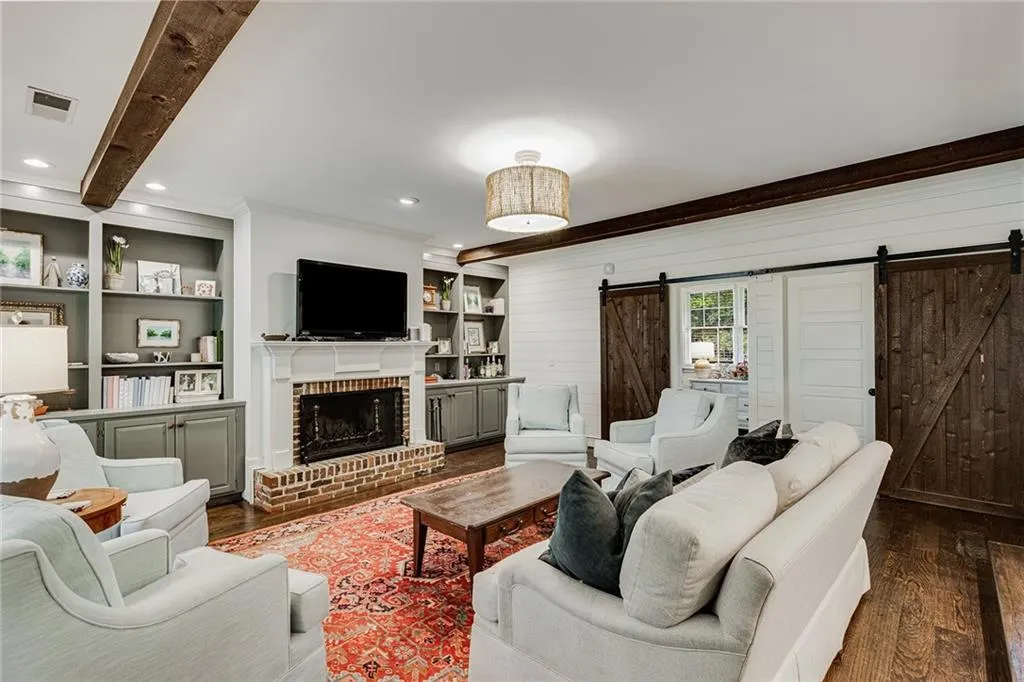 525 Pine Forest Road, Atlanta, Georgia 30342, 4 Bedrooms Bedrooms, ,4 BathroomsBathrooms,Residential,Sold,525 Pine Forest Road,7226069