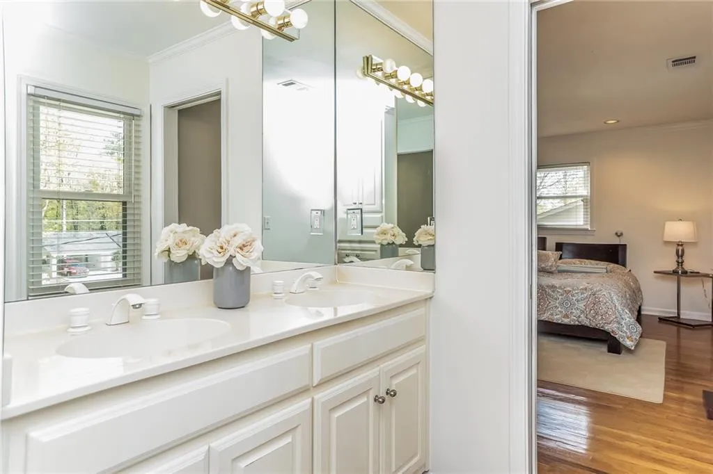 465 Glencourtney Drive, Sandy Springs, Georgia 30328, 4 Bedrooms Bedrooms, ,3 BathroomsBathrooms,Residential,Sold,465 Glencourtney Drive,5998872