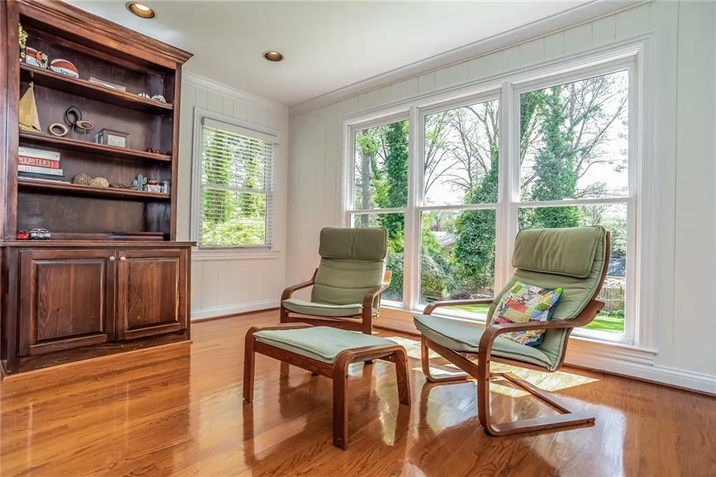 465 Glencourtney Drive, Sandy Springs, Georgia 30328, 4 Bedrooms Bedrooms, ,3 BathroomsBathrooms,Residential,Sold,465 Glencourtney Drive,5998872