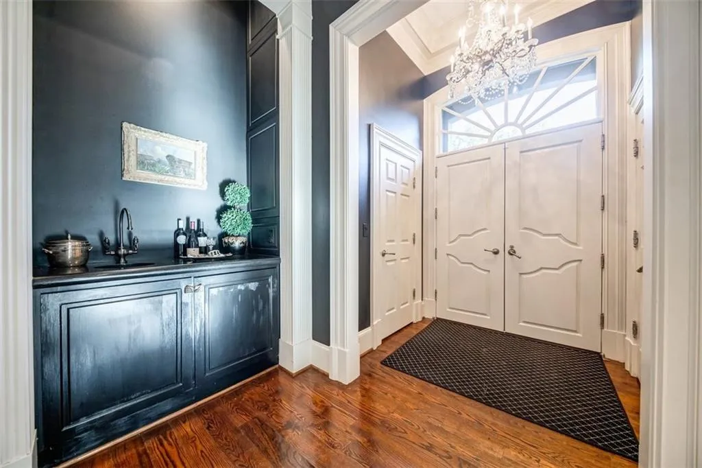 4930 Long Island Drive Nw, Sandy Springs, Georgia 30327, 4 Bedrooms Bedrooms, ,4 BathroomsBathrooms,Residential,Sold,4930 Long Island Drive Nw,6797143