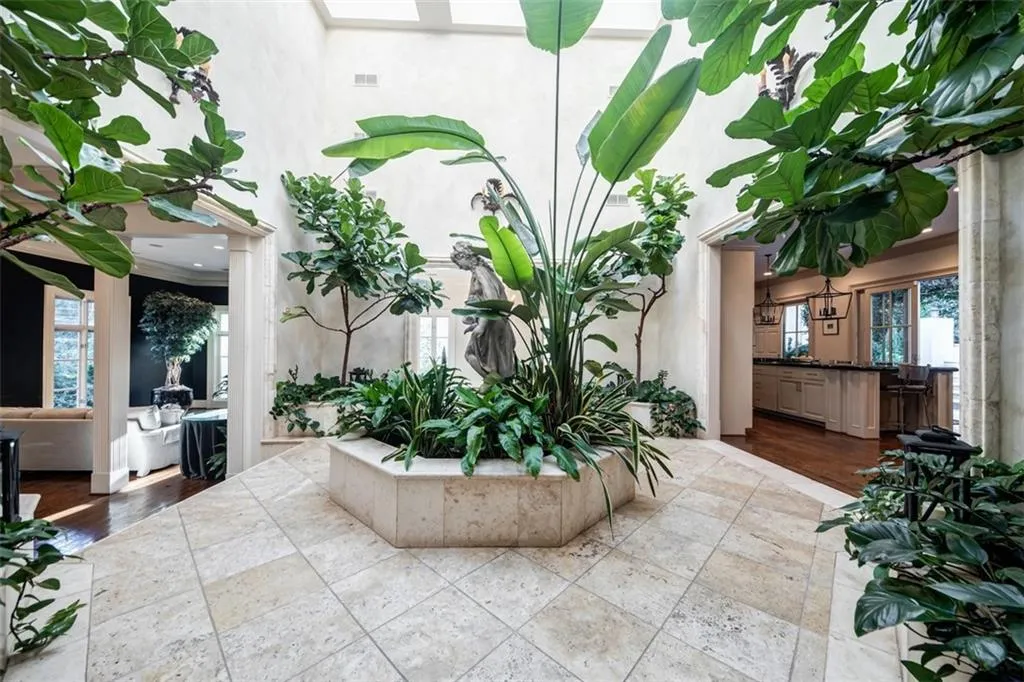 4930 Long Island Drive Nw, Sandy Springs, Georgia 30327, 4 Bedrooms Bedrooms, ,4 BathroomsBathrooms,Residential,Sold,4930 Long Island Drive Nw,6797143