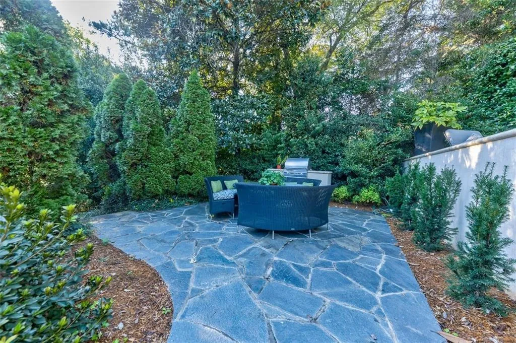 4930 Long Island Drive Nw, Sandy Springs, Georgia 30327, 4 Bedrooms Bedrooms, ,4 BathroomsBathrooms,Residential,Sold,4930 Long Island Drive Nw,6797143