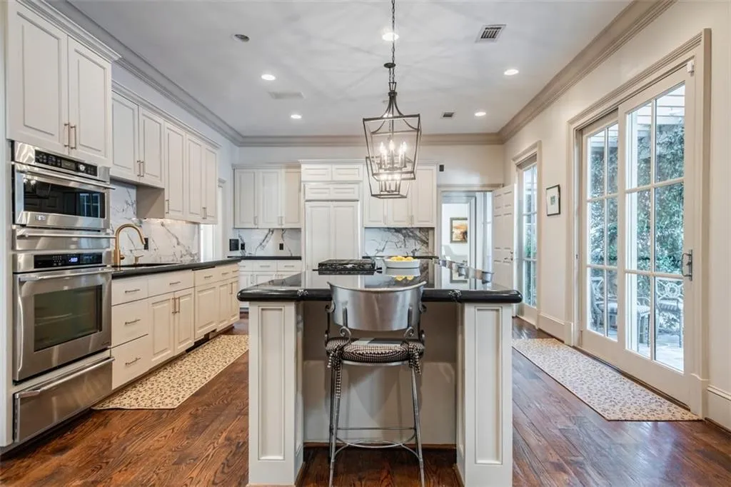 4930 Long Island Drive Nw, Sandy Springs, Georgia 30327, 4 Bedrooms Bedrooms, ,4 BathroomsBathrooms,Residential,Sold,4930 Long Island Drive Nw,6797143