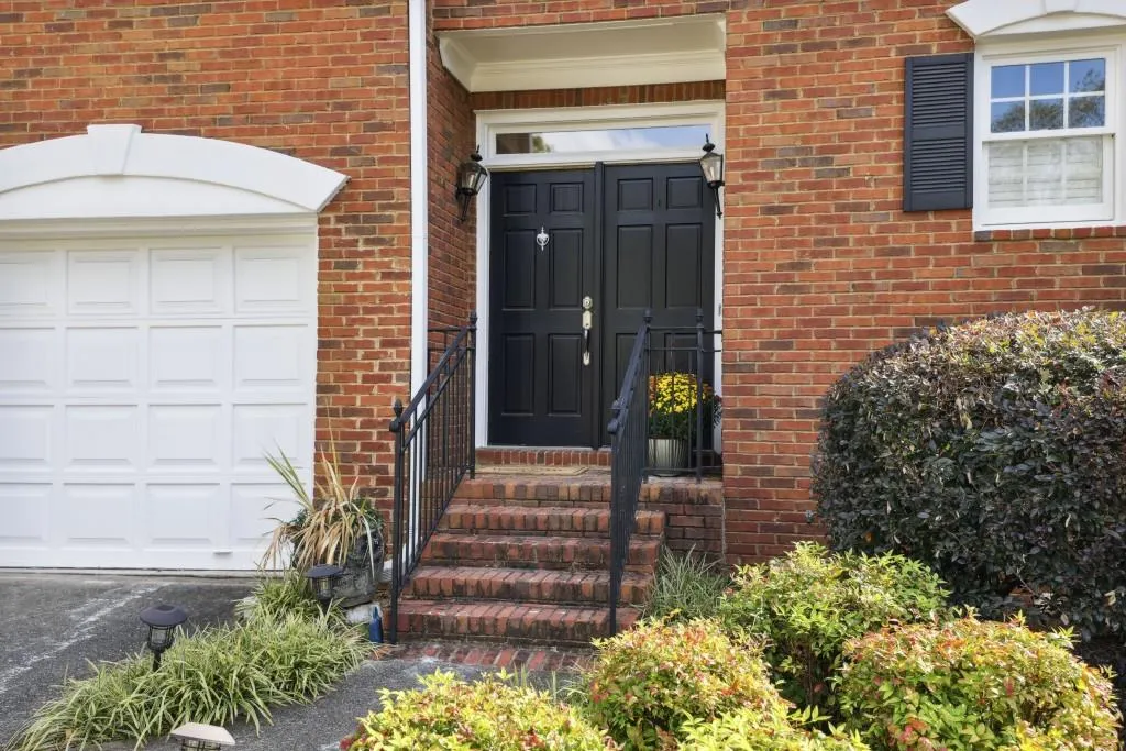 4595 Windsor Park Place, Sandy Springs, Georgia 30342, 3 Bedrooms Bedrooms, ,2 BathroomsBathrooms,Residential,Sold,4595 Windsor Park Place,7189500