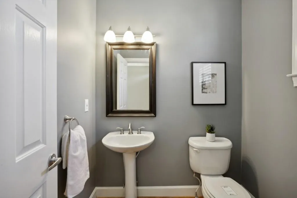 4595 Windsor Park Place, Sandy Springs, Georgia 30342, 3 Bedrooms Bedrooms, ,2 BathroomsBathrooms,Residential,Sold,4595 Windsor Park Place,7189500