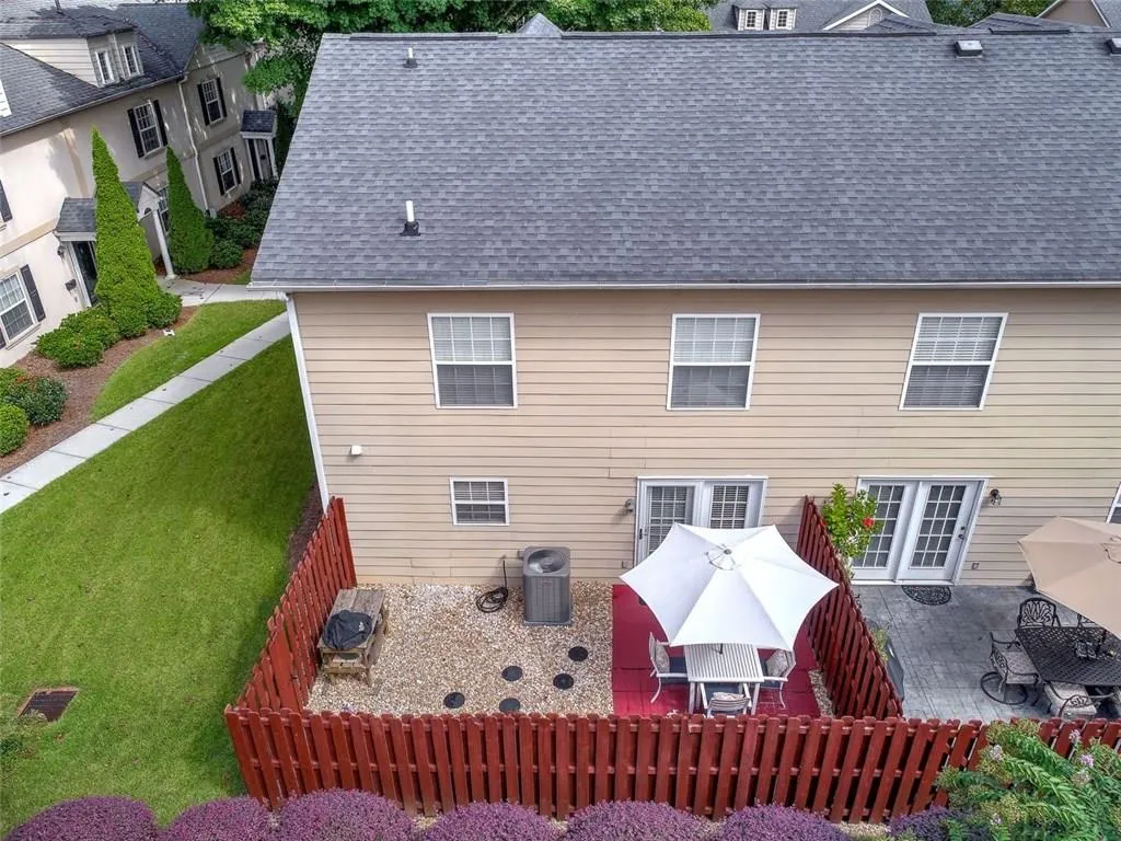 1404 Brighton Point, Sandy Springs, Georgia 30328, 3 Bedrooms Bedrooms, ,2 BathroomsBathrooms,Residential,Sold,1404 Brighton Point,6071567