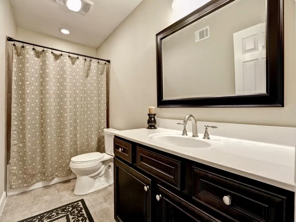 306 The Chace Unit 306, Sandy Springs, Georgia 30328, 4 Bedrooms Bedrooms, ,3 BathroomsBathrooms,Residential,Sold,306 The Chace Unit 306,5750301