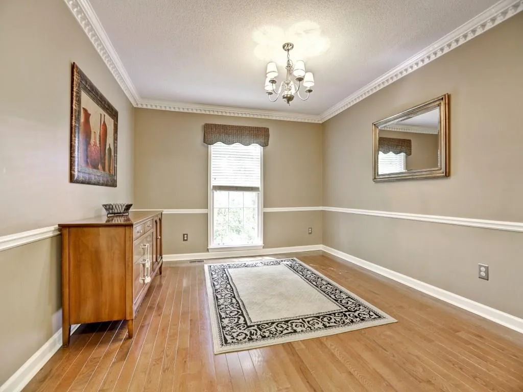 306 The Chace Unit 306, Sandy Springs, Georgia 30328, 4 Bedrooms Bedrooms, ,3 BathroomsBathrooms,Residential,Sold,306 The Chace Unit 306,5750301