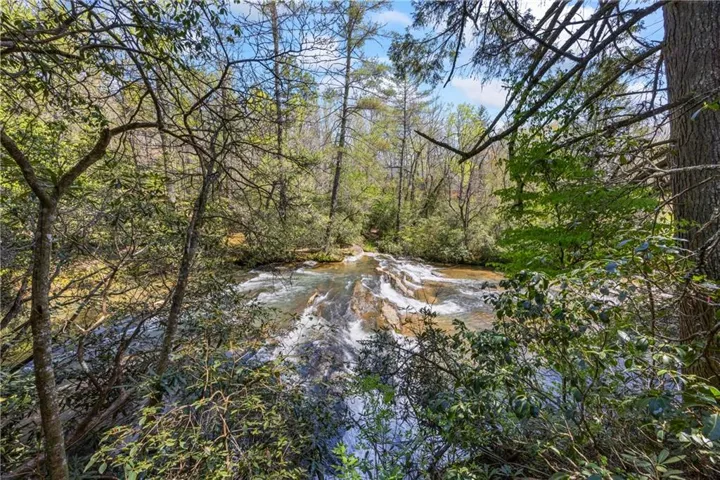 1243 Hooper Road, Cleveland, Georgia 30528