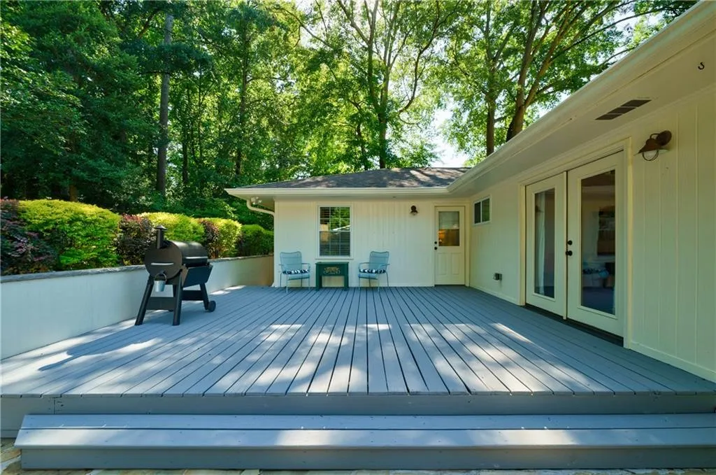 500 Carolwood Lane, Atlanta, Georgia 30342, 3 Bedrooms Bedrooms, ,2 BathroomsBathrooms,Residential,Sold,500 Carolwood Lane,7069761