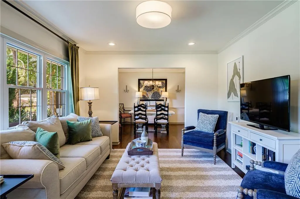 500 Carolwood Lane, Atlanta, Georgia 30342, 3 Bedrooms Bedrooms, ,2 BathroomsBathrooms,Residential,Sold,500 Carolwood Lane,7069761