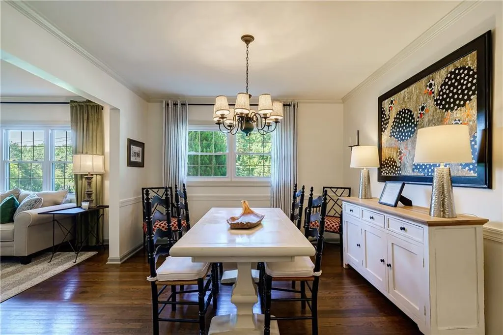 500 Carolwood Lane, Atlanta, Georgia 30342, 3 Bedrooms Bedrooms, ,2 BathroomsBathrooms,Residential,Sold,500 Carolwood Lane,7069761