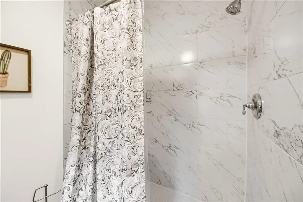 1014 Curran Street Nw, Atlanta, Georgia 30318, 3 Bedrooms Bedrooms, ,2 BathroomsBathrooms,Residential,For Sale,1014 Curran Street Nw,7674186