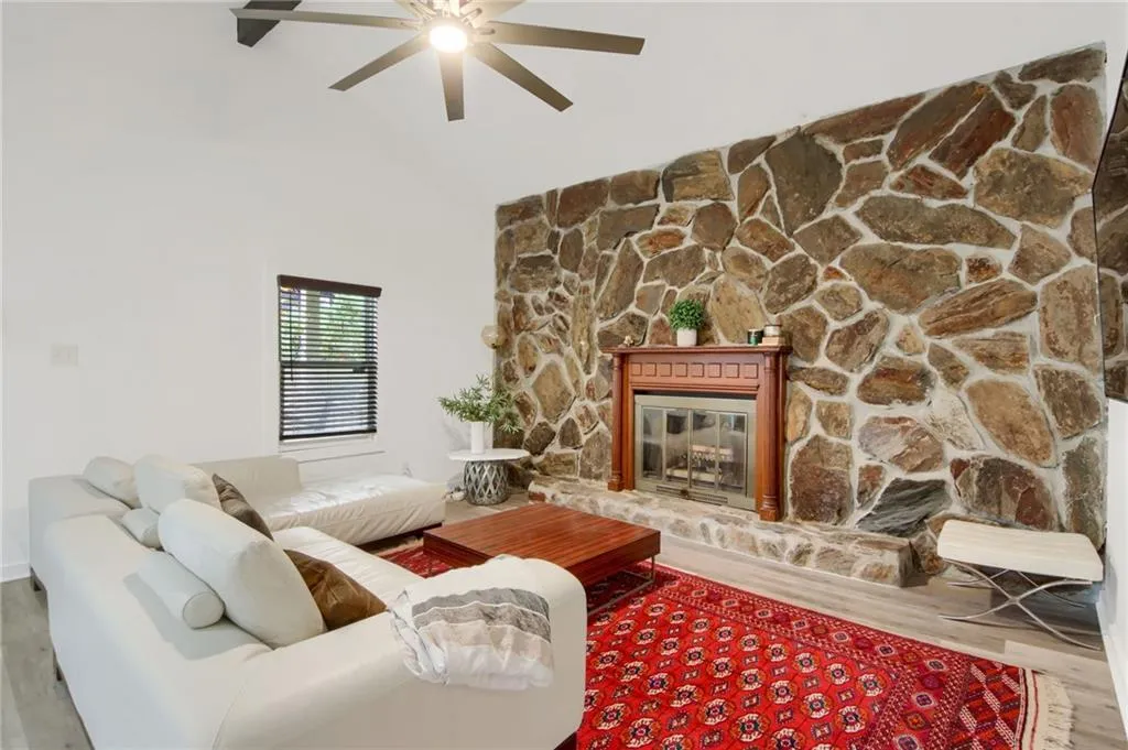 1014 Curran Street Nw, Atlanta, Georgia 30318, 3 Bedrooms Bedrooms, ,2 BathroomsBathrooms,Residential,For Sale,1014 Curran Street Nw,7674186