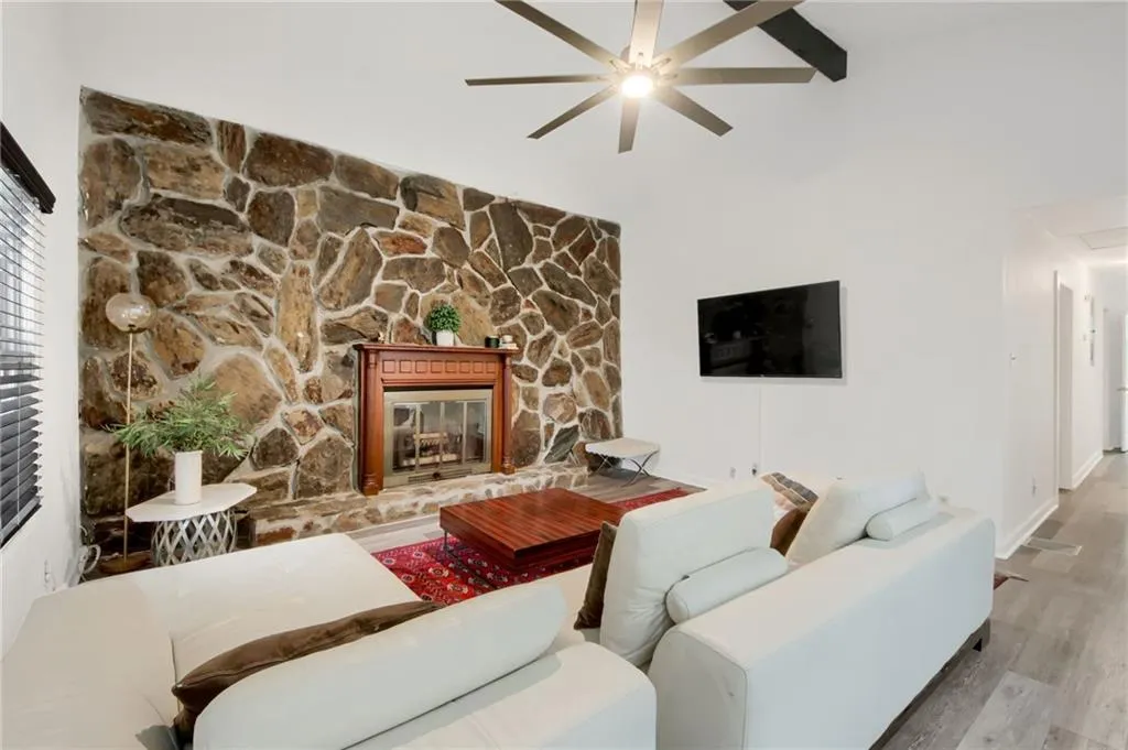 1014 Curran Street Nw, Atlanta, Georgia 30318, 3 Bedrooms Bedrooms, ,2 BathroomsBathrooms,Residential,For Sale,1014 Curran Street Nw,7674186