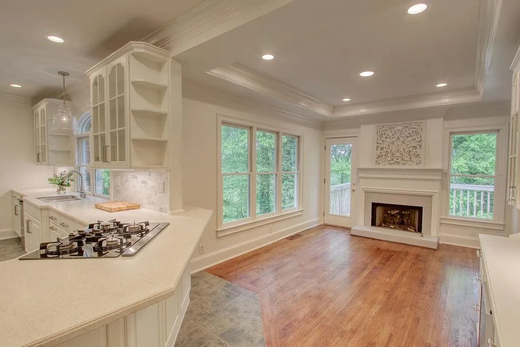 640 Valley Hall Drive, Sandy Springs, Georgia 30350, 6 Bedrooms Bedrooms, ,6 BathroomsBathrooms,Residential,Sold,640 Valley Hall Drive,6873003