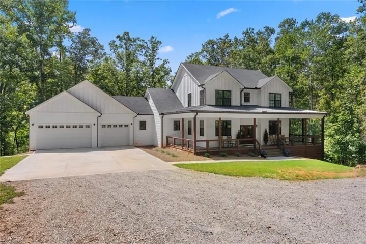 1366 Deer Woods Trail, Cleveland, Georgia 30528