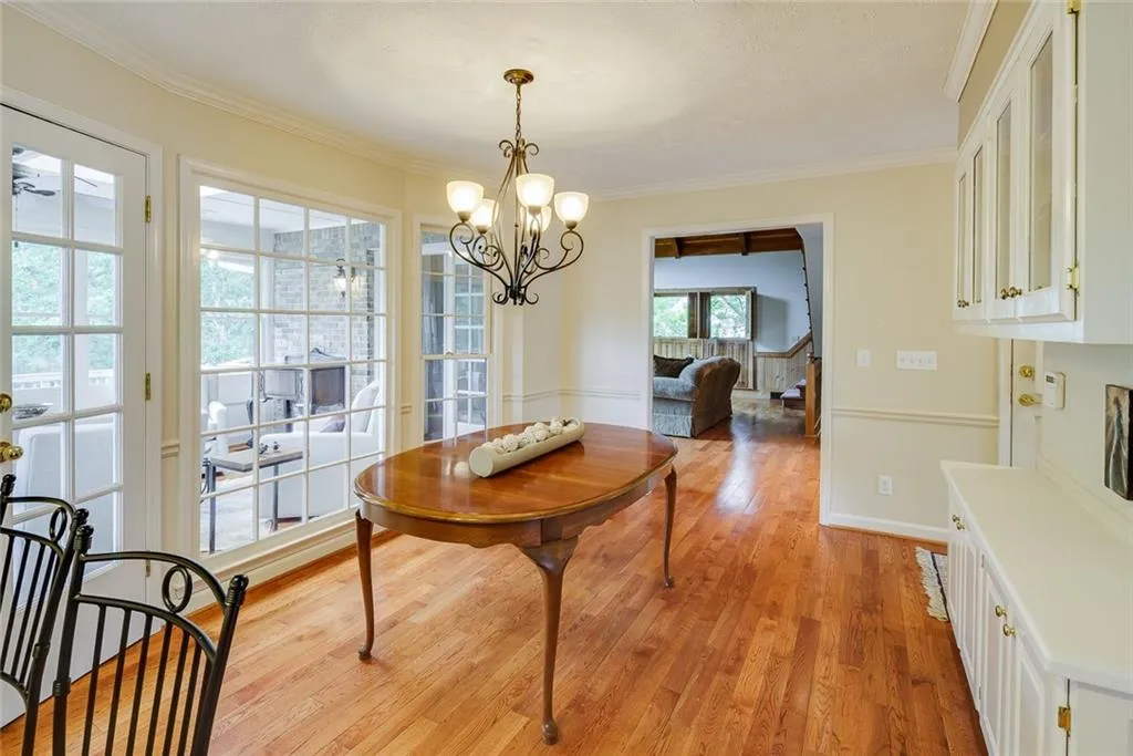 600 Hunters Branch Close, Sandy Springs, Georgia 30328, 5 Bedrooms Bedrooms, ,4 BathroomsBathrooms,Residential,Sold,600 Hunters Branch Close,7081344