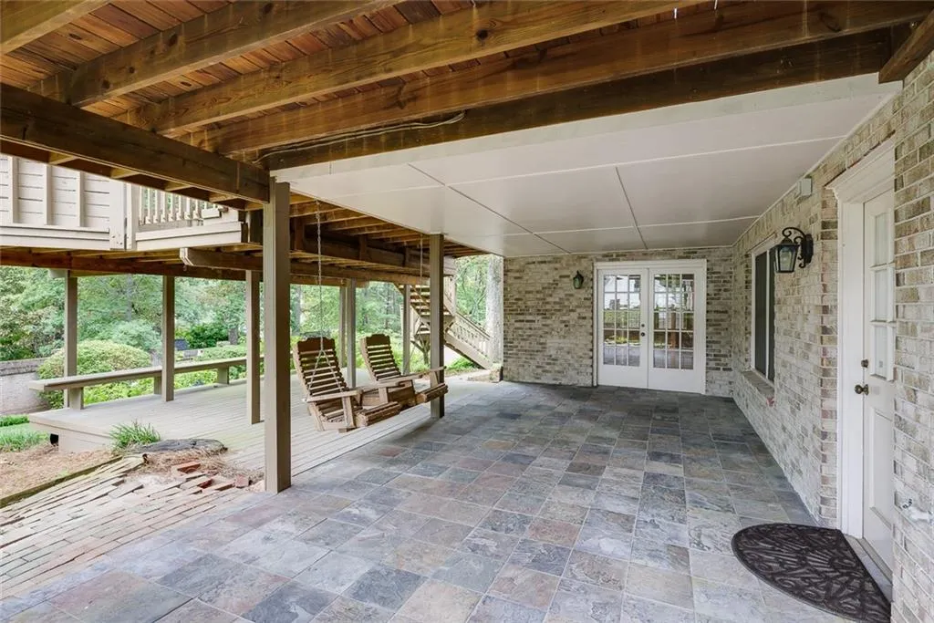 600 Hunters Branch Close, Sandy Springs, Georgia 30328, 5 Bedrooms Bedrooms, ,4 BathroomsBathrooms,Residential,Sold,600 Hunters Branch Close,7081344