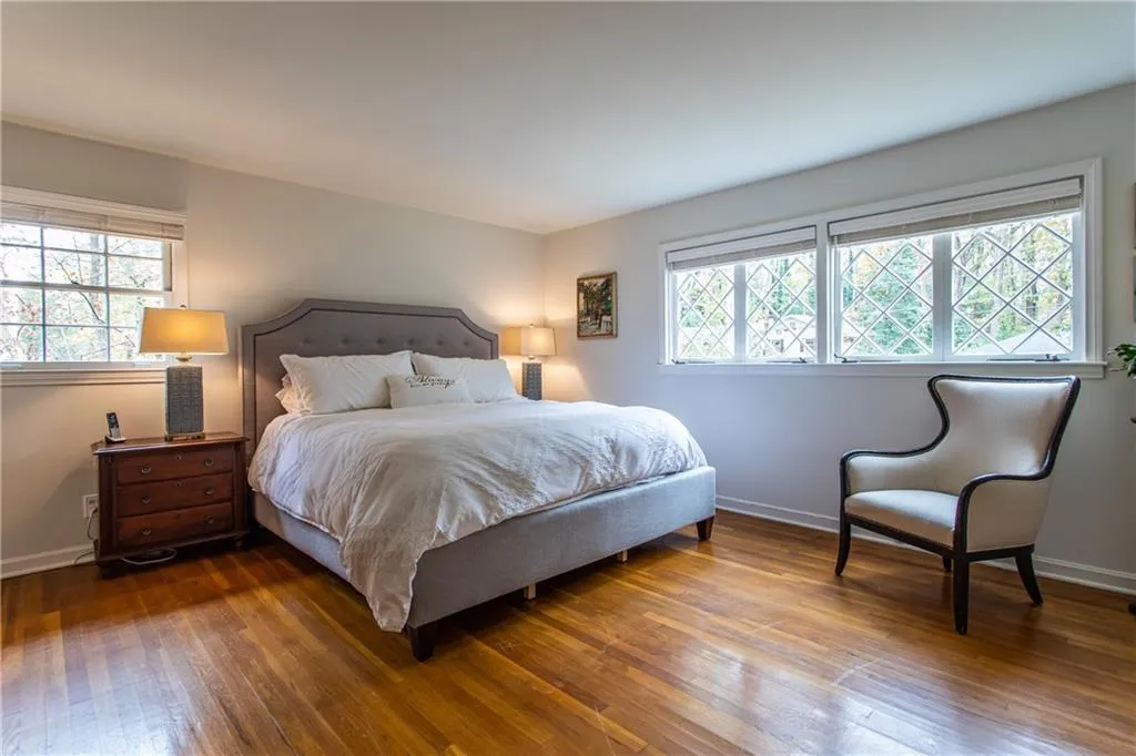 6650 Castleton Drive Nw, Atlanta, Georgia 30328, 4 Bedrooms Bedrooms, ,2 BathroomsBathrooms,Residential,Sold,6650 Castleton Drive Nw,6807286