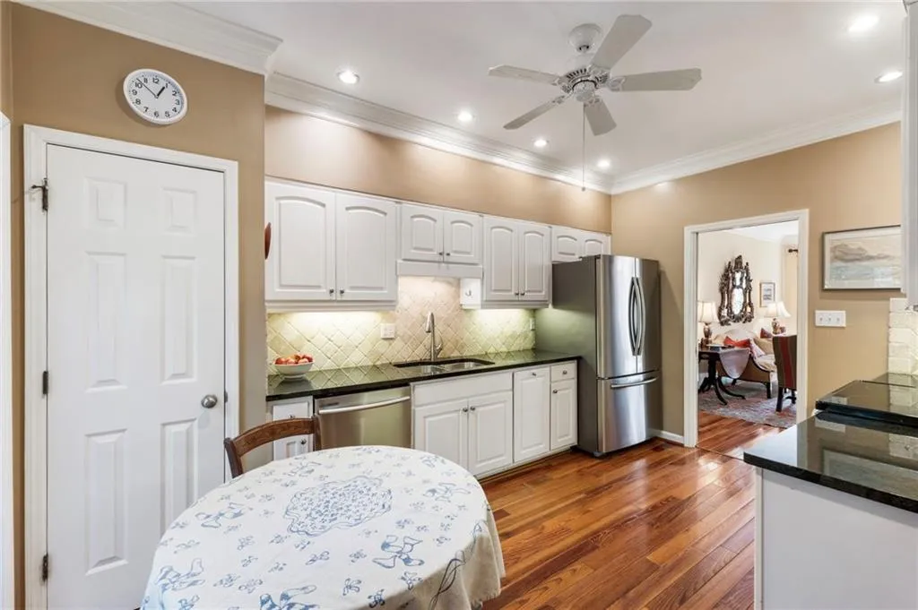 3127 Vinings Ridge, Atlanta, Georgia 30339, 3 Bedrooms Bedrooms, 0 ,2 BathroomsBathrooms,Residential,Sold,3127 Vinings Ridge,7710812