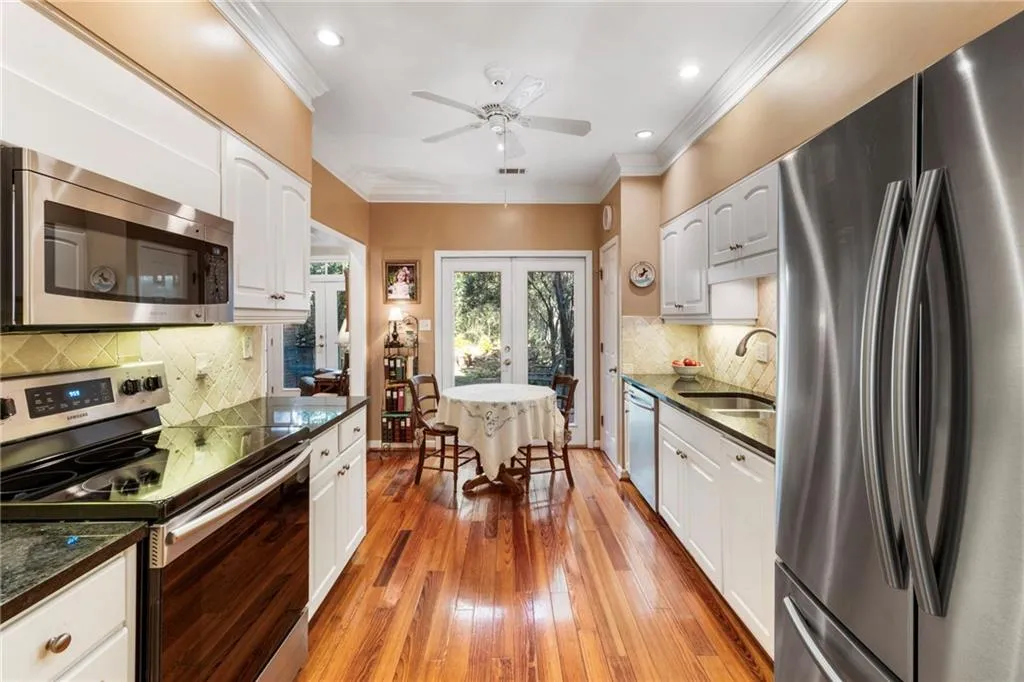 3127 Vinings Ridge, Atlanta, Georgia 30339, 3 Bedrooms Bedrooms, 0 ,2 BathroomsBathrooms,Residential,Sold,3127 Vinings Ridge,7710812
