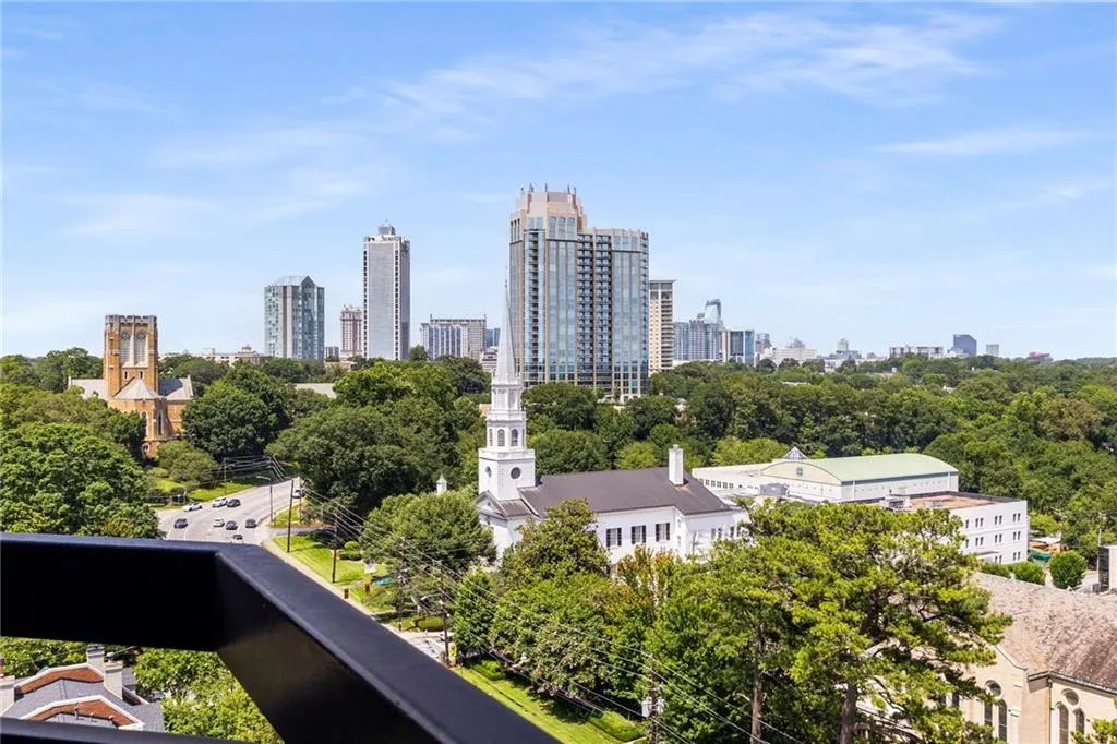 2660 Peachtree Road Nw Unit 16f, Atlanta, Georgia 30305, 2 Bedrooms Bedrooms, ,2 BathroomsBathrooms,Residential,For Sale,2660 Peachtree Road Nw Unit 16f,7618659
